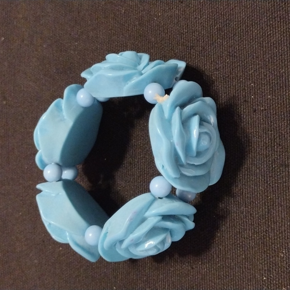 Chunky Turquoise Color Carved Rose Bracelet